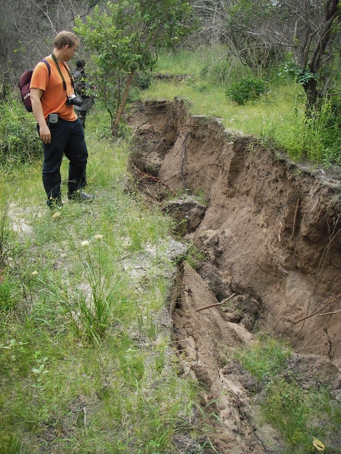 Field reconnaissance in Mozambique, 2006